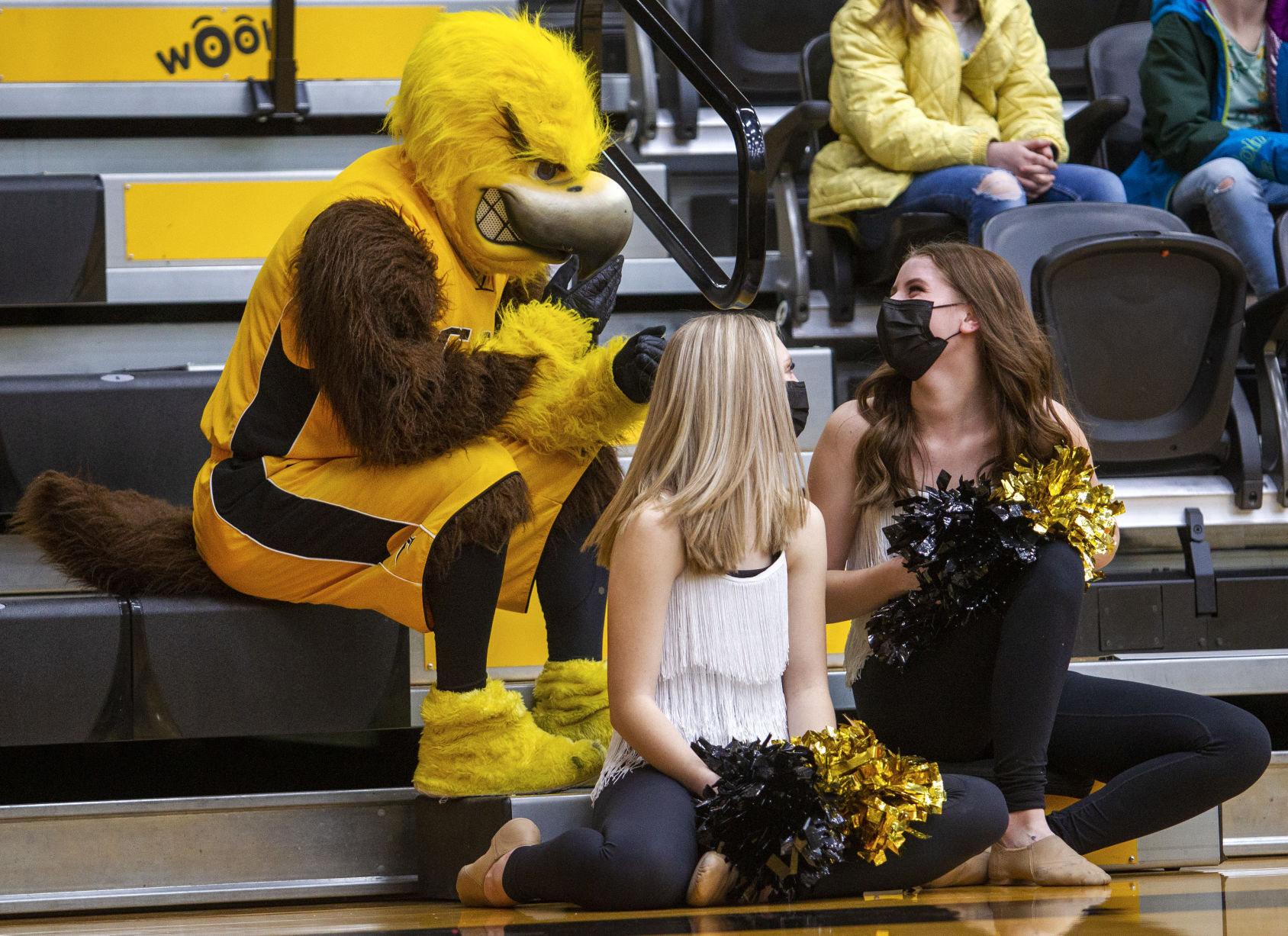 CSI faces Utah State University Eastern